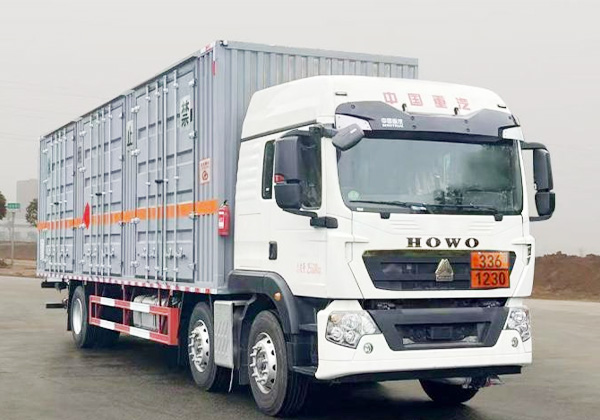 易燃液體廂式運(yùn)輸車